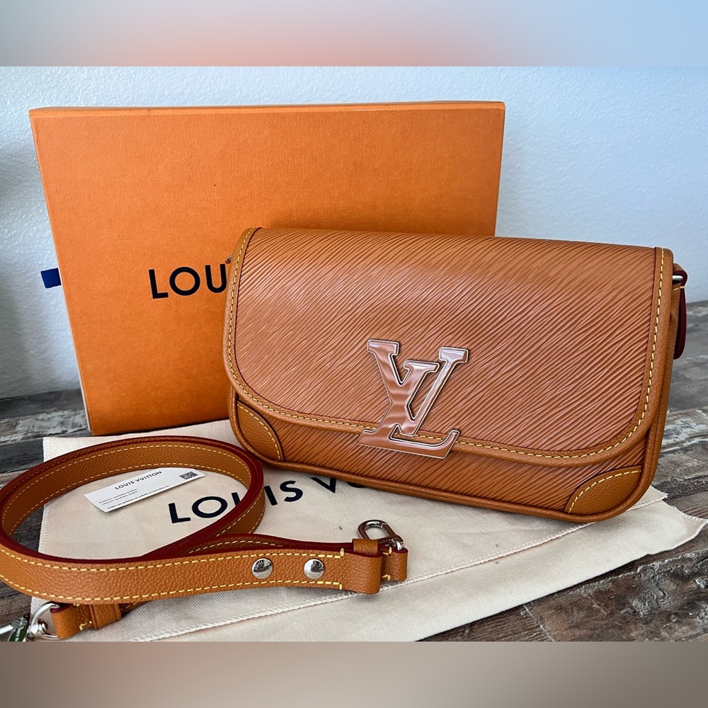 Louis Vuitton Buci